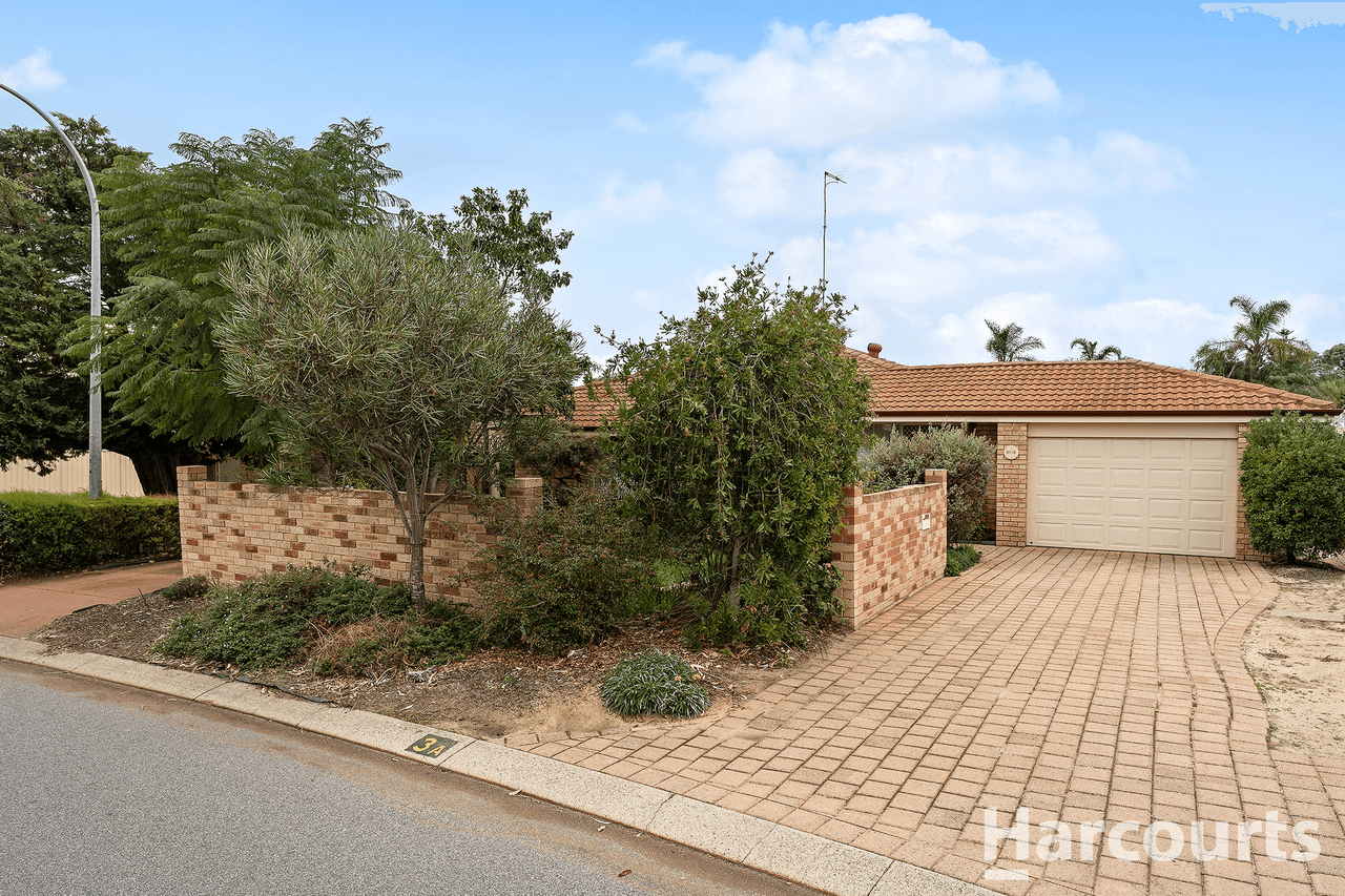 1/3 Fuchsia Place, HALLS HEAD, WA 6210