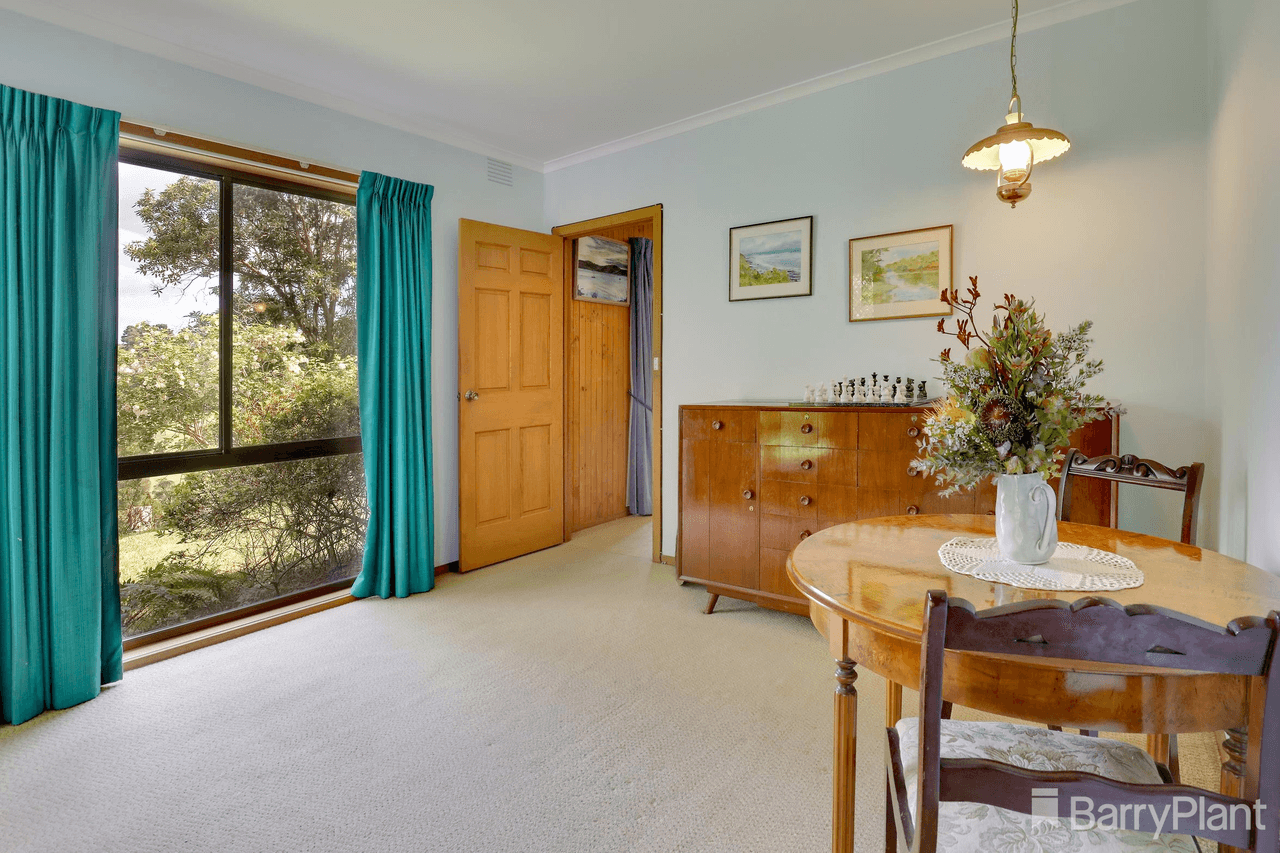 1 Outlook Road, Emerald, VIC 3782