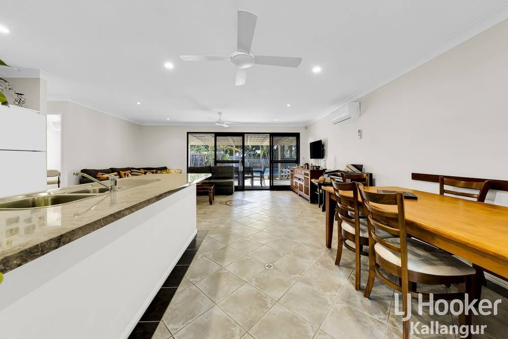 6 Jezebel Place, KALLANGUR, QLD 4503