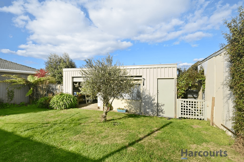 4 Montgomery Street, Wendouree, VIC 3355