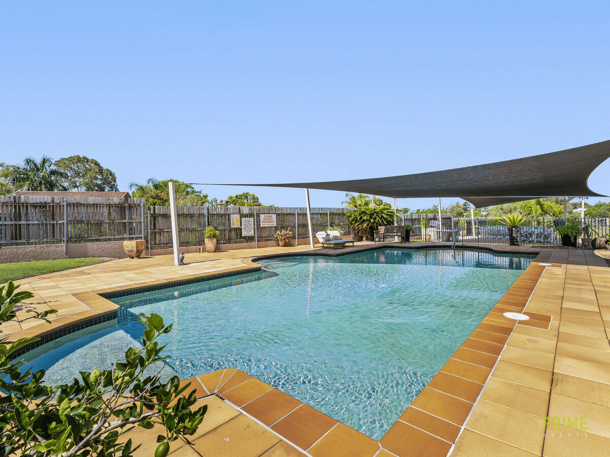 2/2 Barnstaple Street, Torquay, QLD 4655