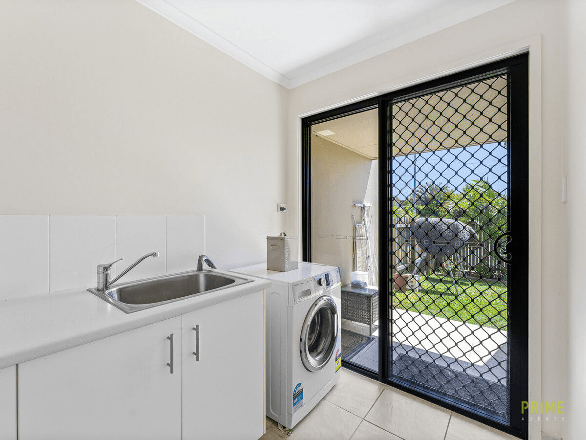 2/2 Barnstaple Street, Torquay, QLD 4655