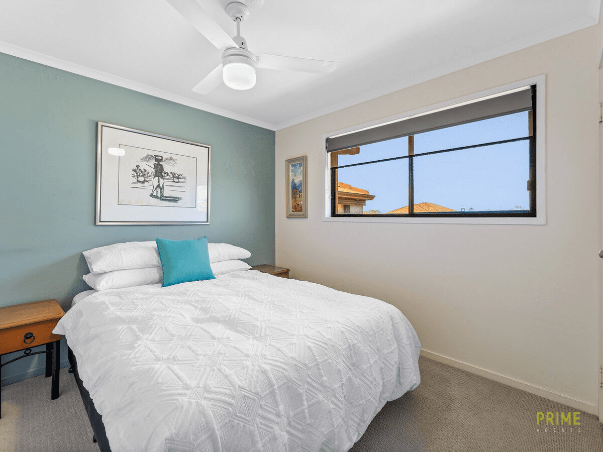 2/2 Barnstaple Street, Torquay, QLD 4655