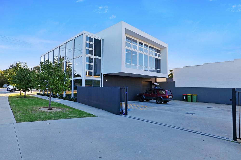 2C Loch Street, Nedlands, WA 6009