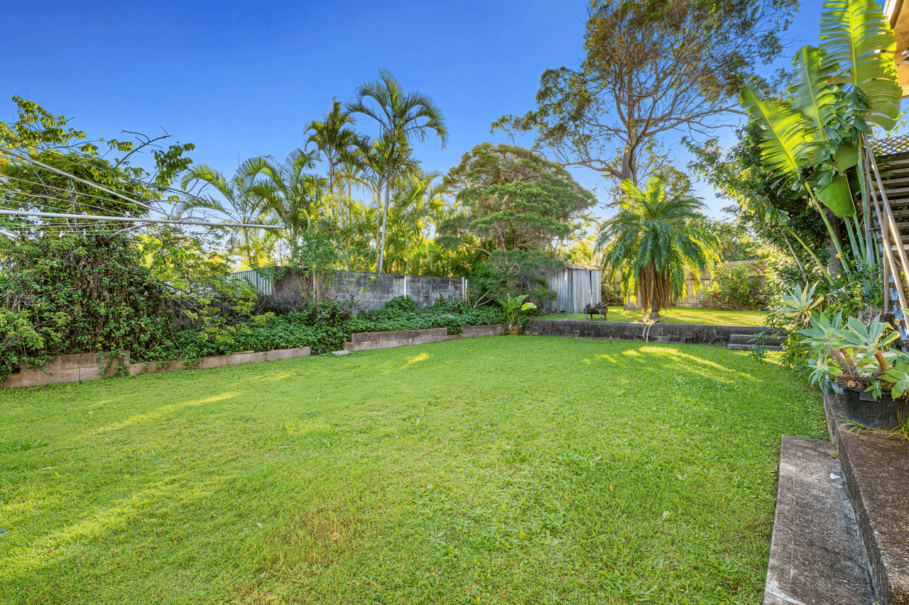 16 Tecoma Street, SOUTHPORT, QLD 4215