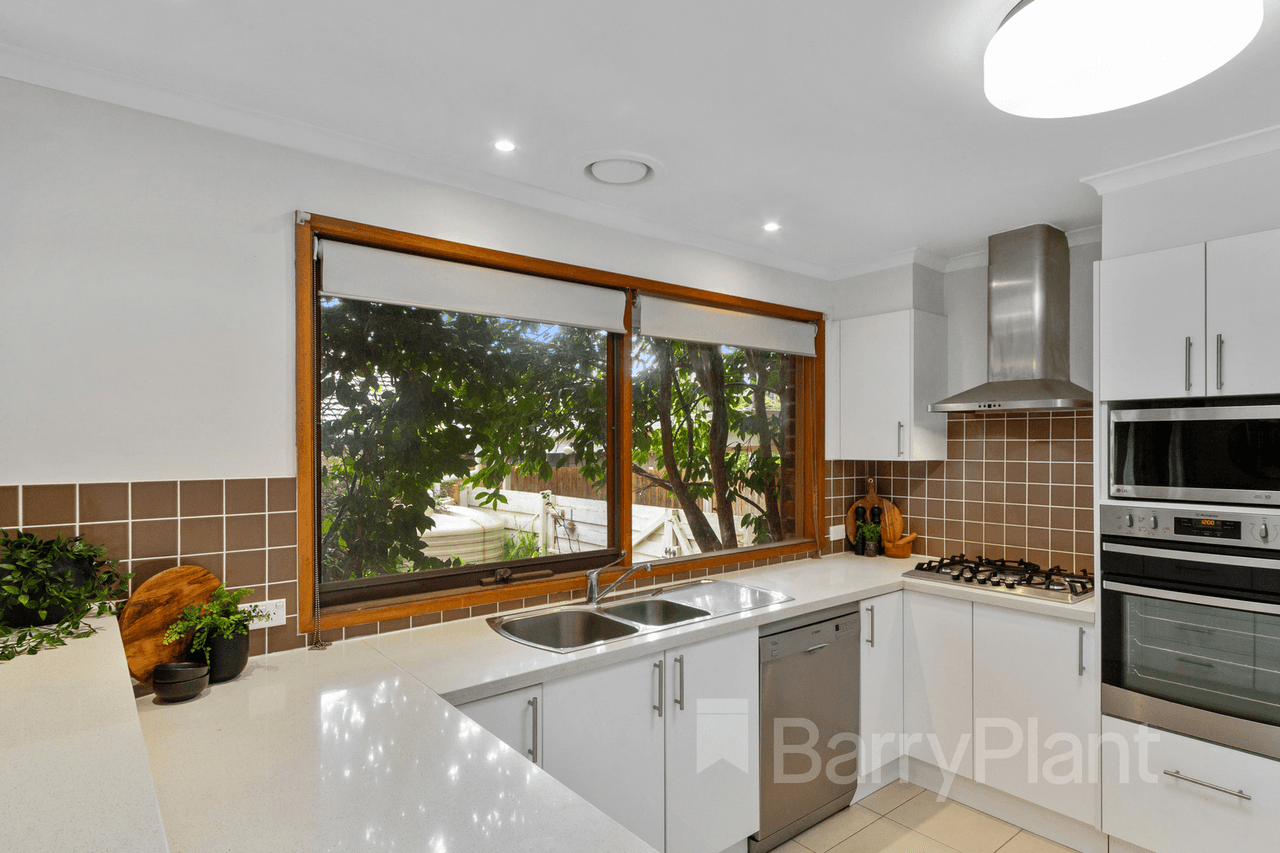 48  Democrat Drive, The Basin, VIC 3154