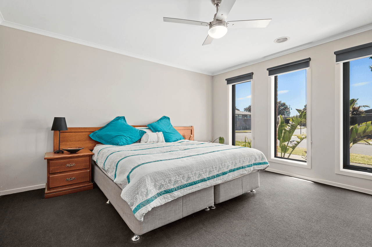 15 Sanctum Circuit, DOREEN, VIC 3754