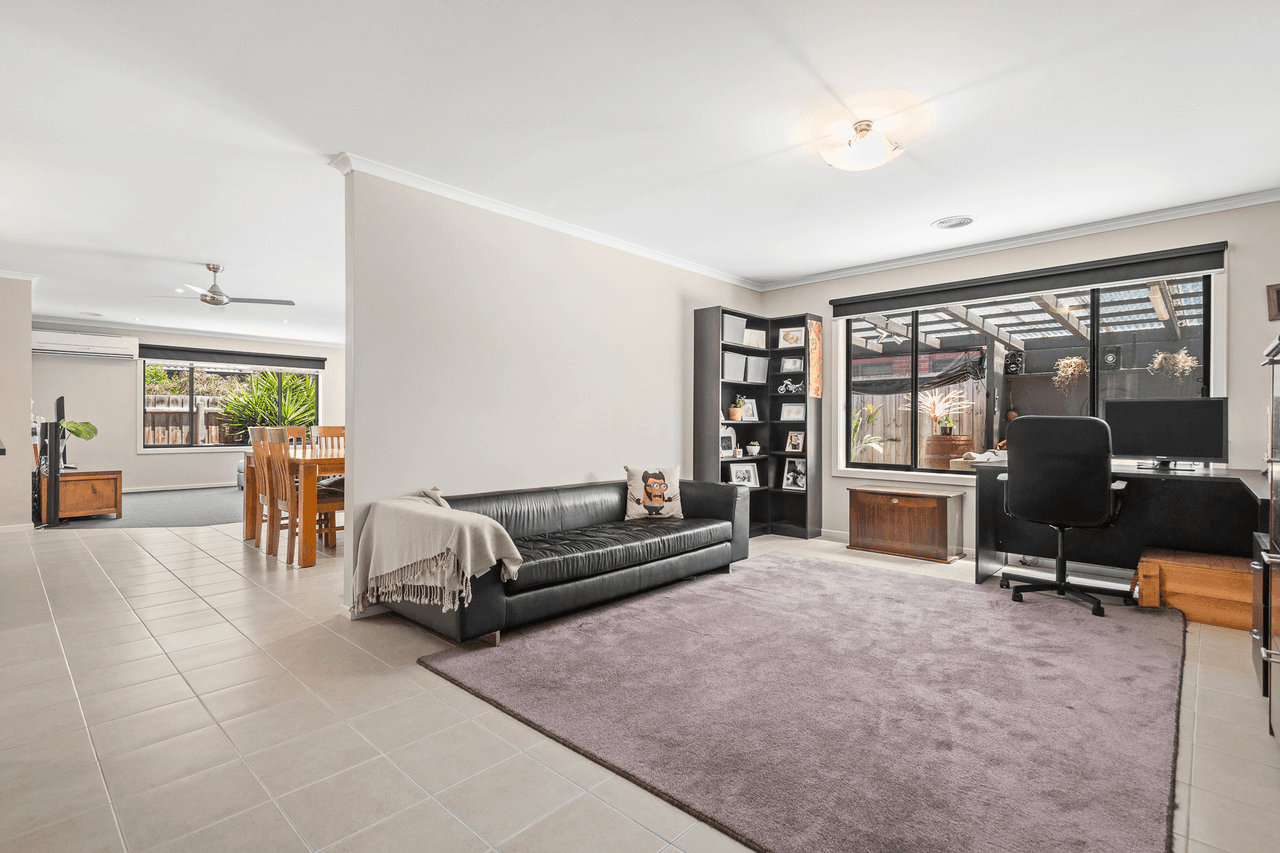 15 Sanctum Circuit, DOREEN, VIC 3754