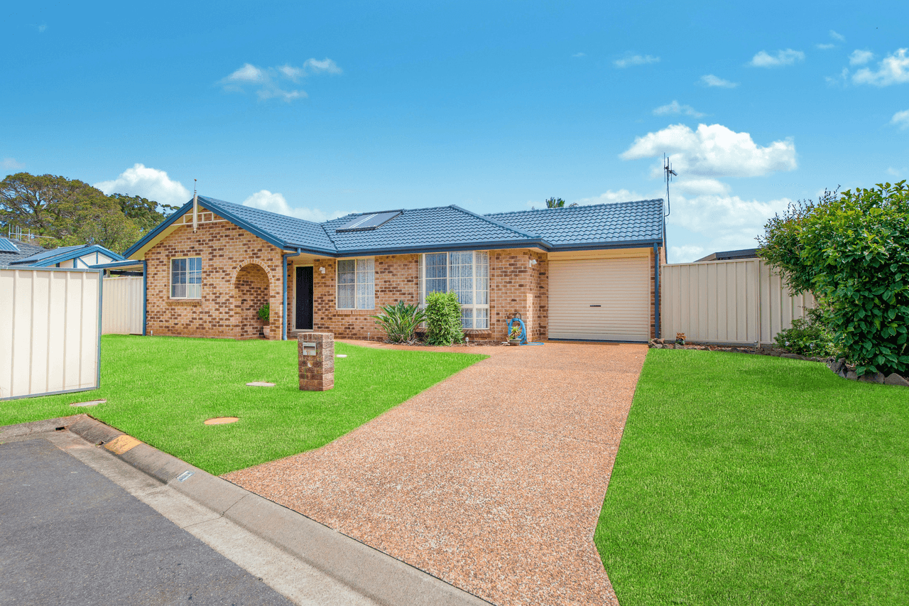 11 Cairncross Place, PORT MACQUARIE, NSW 2444