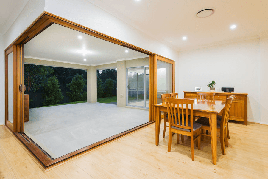 50 Ningaloo Drive, PIMPAMA, QLD 4209