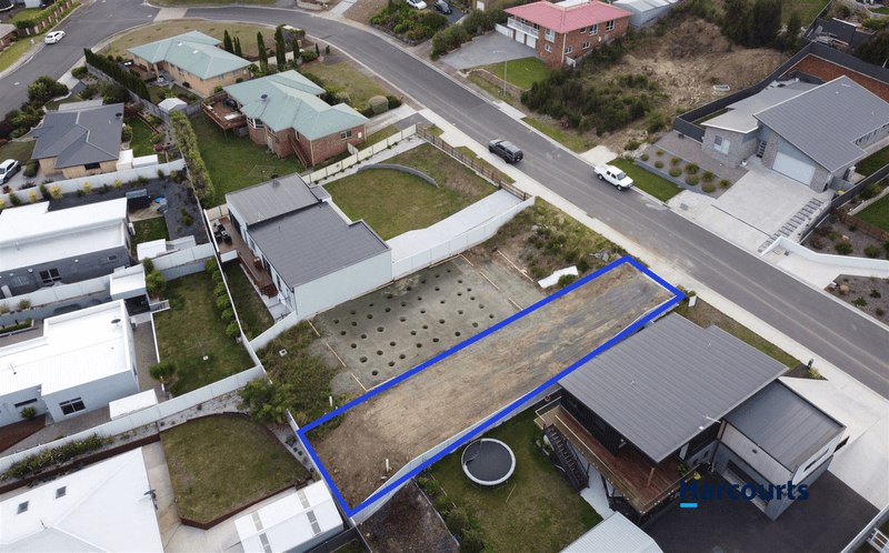 7B Tatiana Close, Devonport, TAS 7310