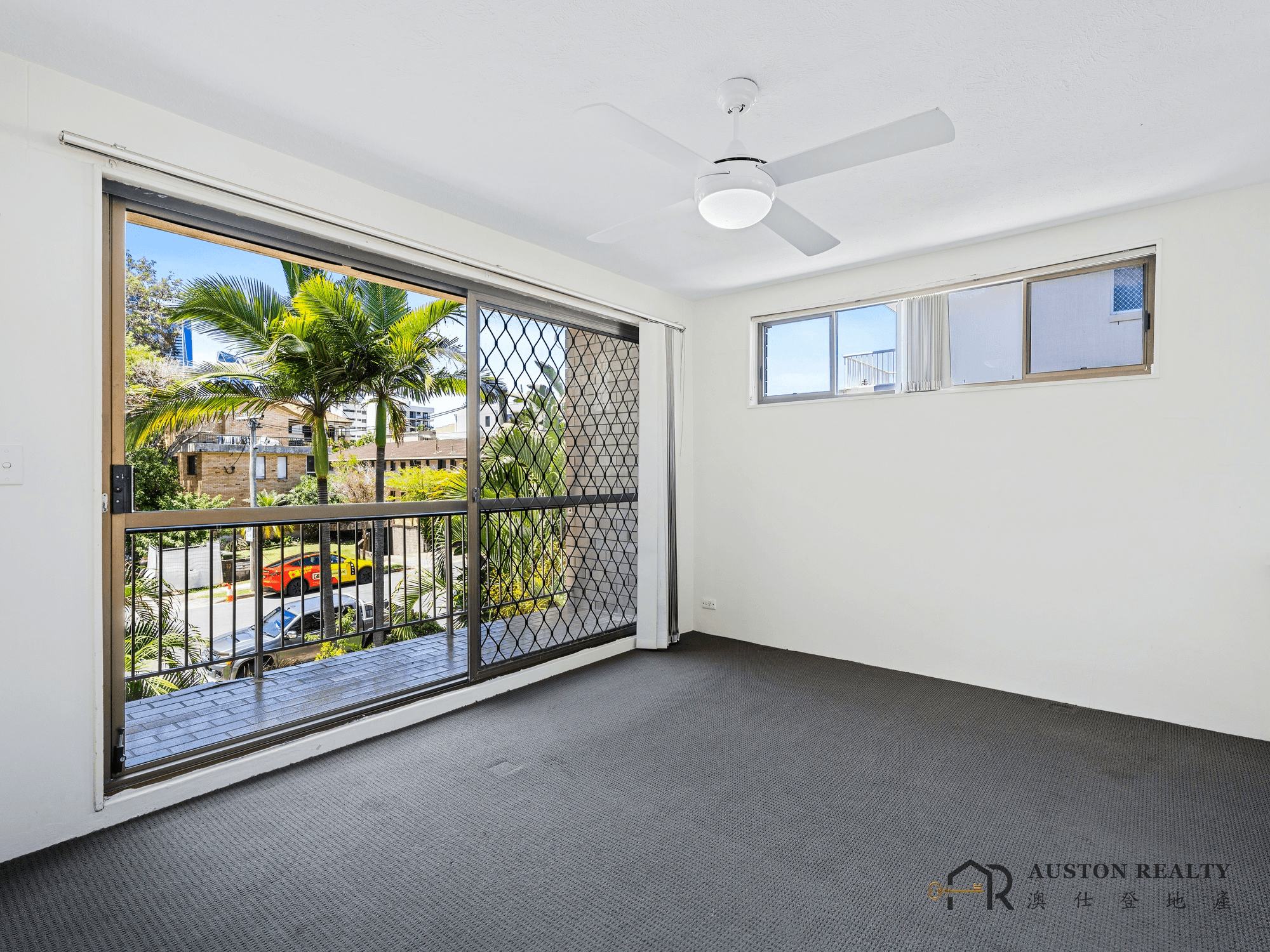 3/16 ROSEWOOD AVENUE, BROADBEACH, QLD 4218