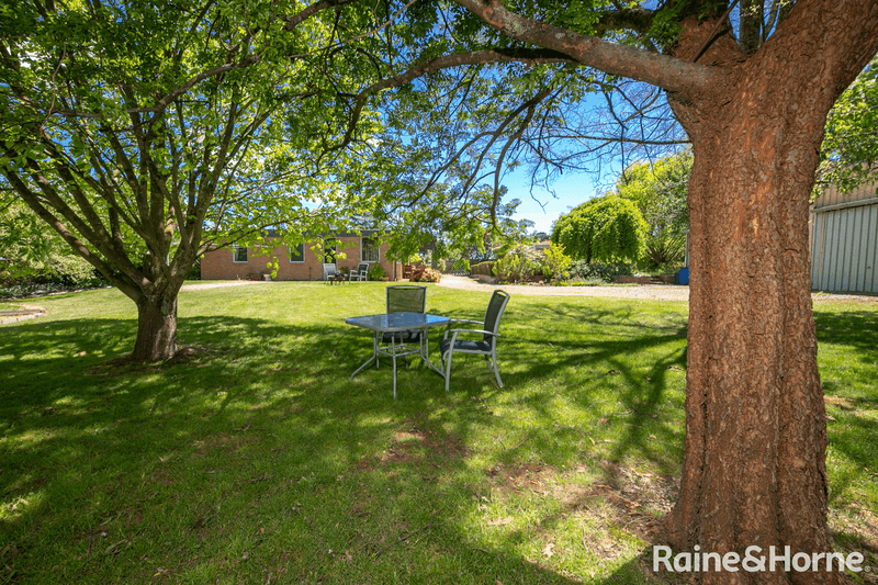 39 Swinburne Avenue, GISBORNE, VIC 3437