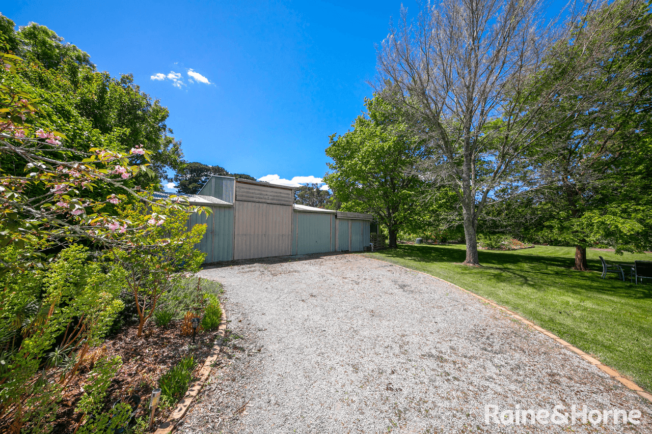 39 Swinburne Avenue, GISBORNE, VIC 3437