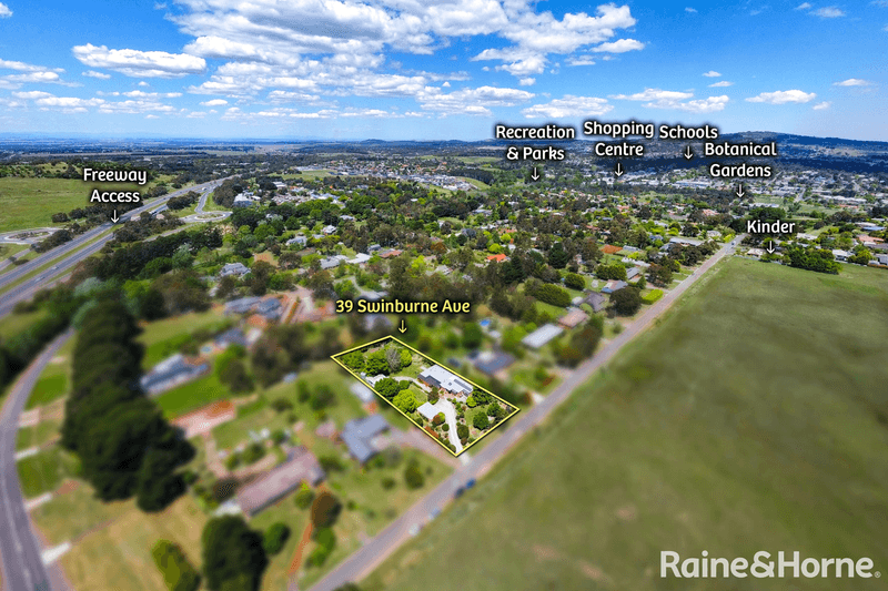 39 Swinburne Avenue, GISBORNE, VIC 3437