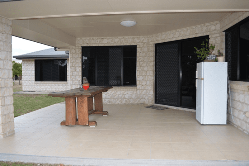 13 RONPEN Close, TANNUM SANDS, QLD 4680