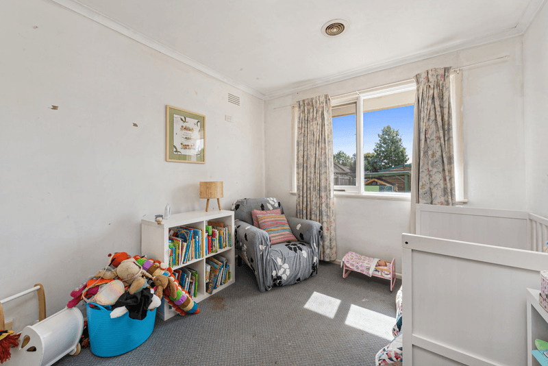 25 Sinclair Road, BAYSWATER, VIC 3153