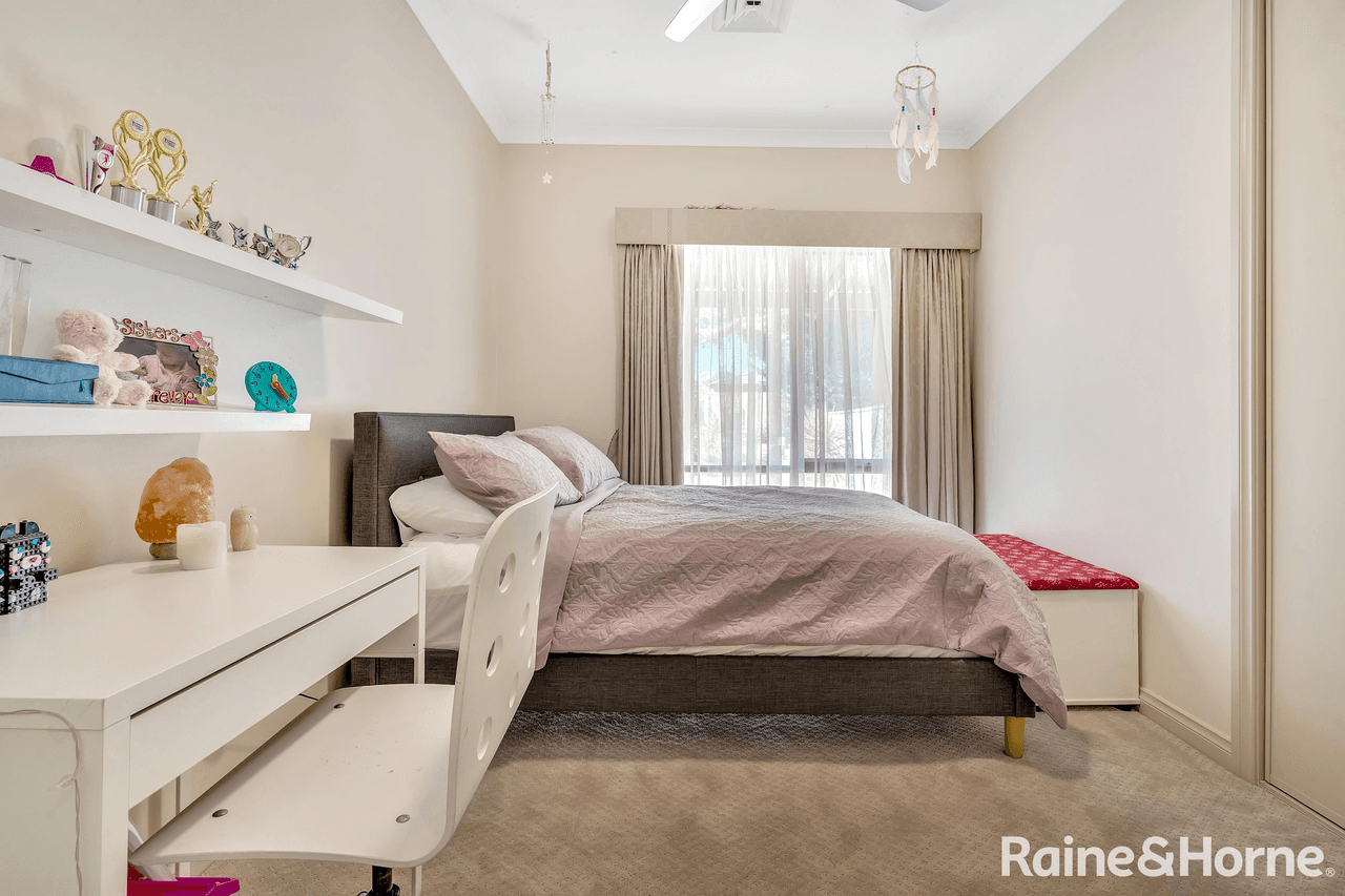 4 Grandview Close, RIDDELLS CREEK, VIC 3431