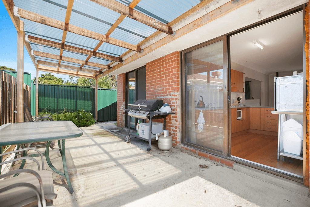 4/4 Alwyn Street, BAYSWATER, VIC 3153