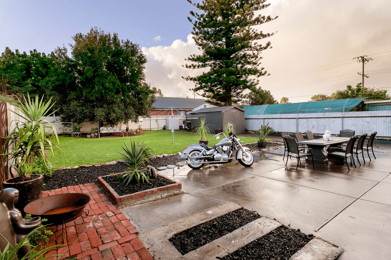 7 Aberfeldy Avenue, WOODVILLE, SA 5011