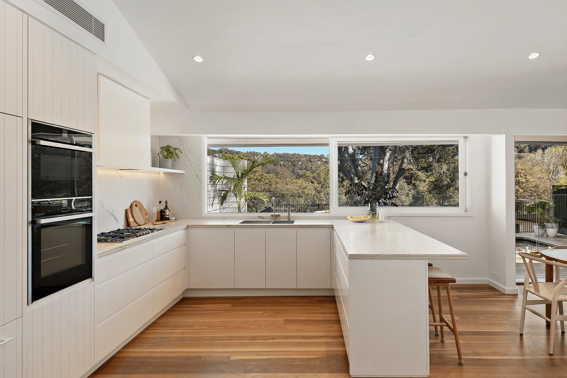 11 Burrendong Place, Avalon Beach, NSW 2107