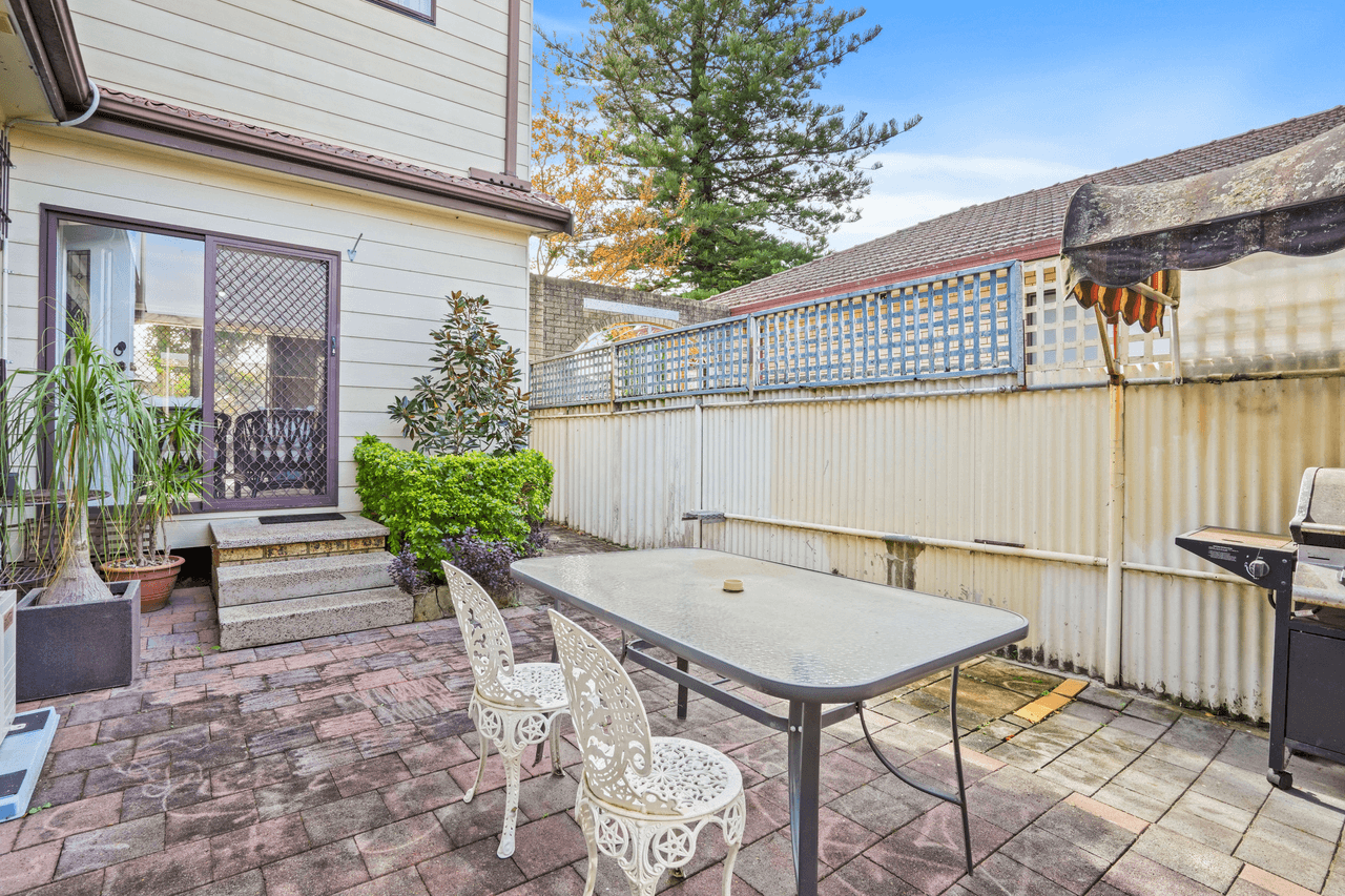 43 Camden Street, FAIRFIELD HEIGHTS, NSW 2165