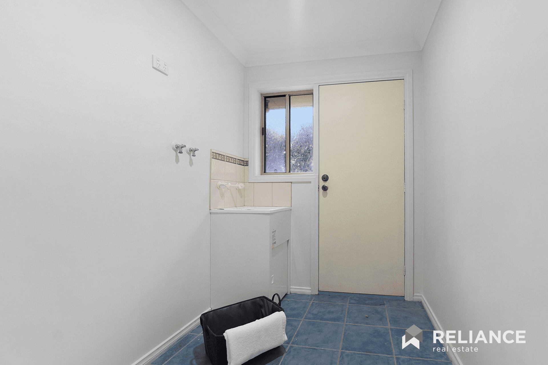 10 Farnborough Place, Hoppers Crossing, VIC 3029