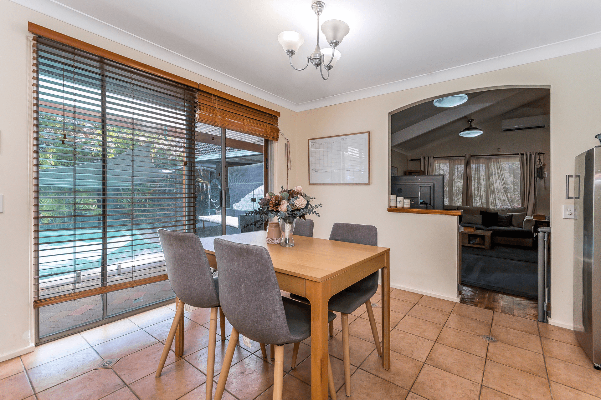 37 Matthew Way, Thornlie, WA 6108