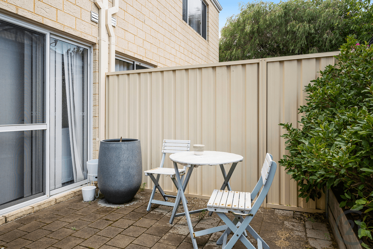 5/11 Eacott Street, Mandurah, WA 6210