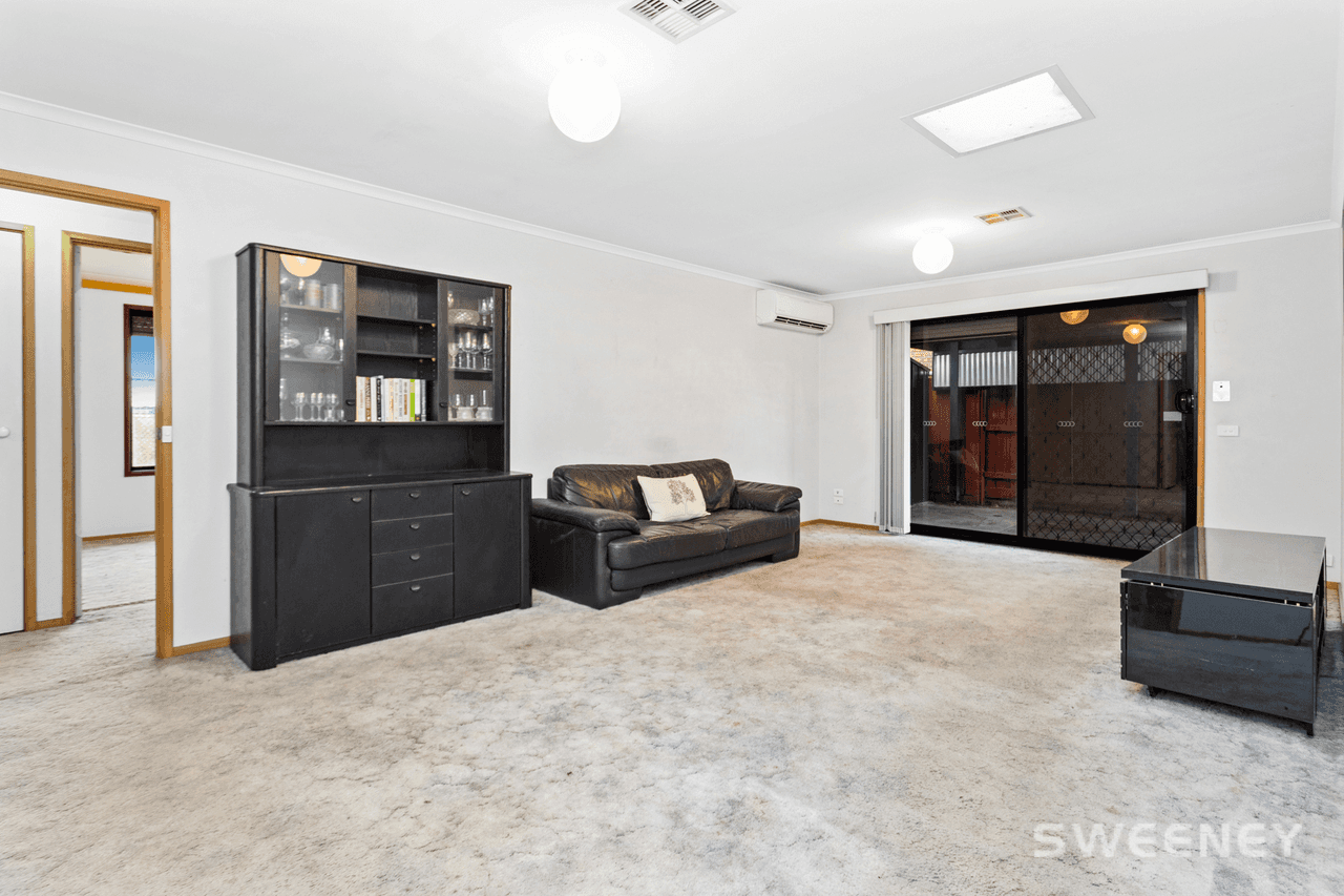 13 Hibiscus Court, ALTONA MEADOWS, VIC 3028