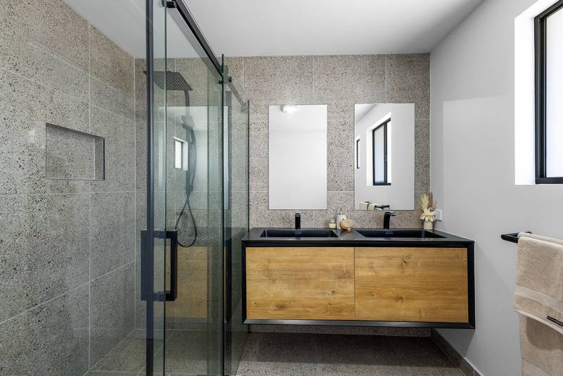 9 Douglas Street, NAMBOUR, QLD 4560