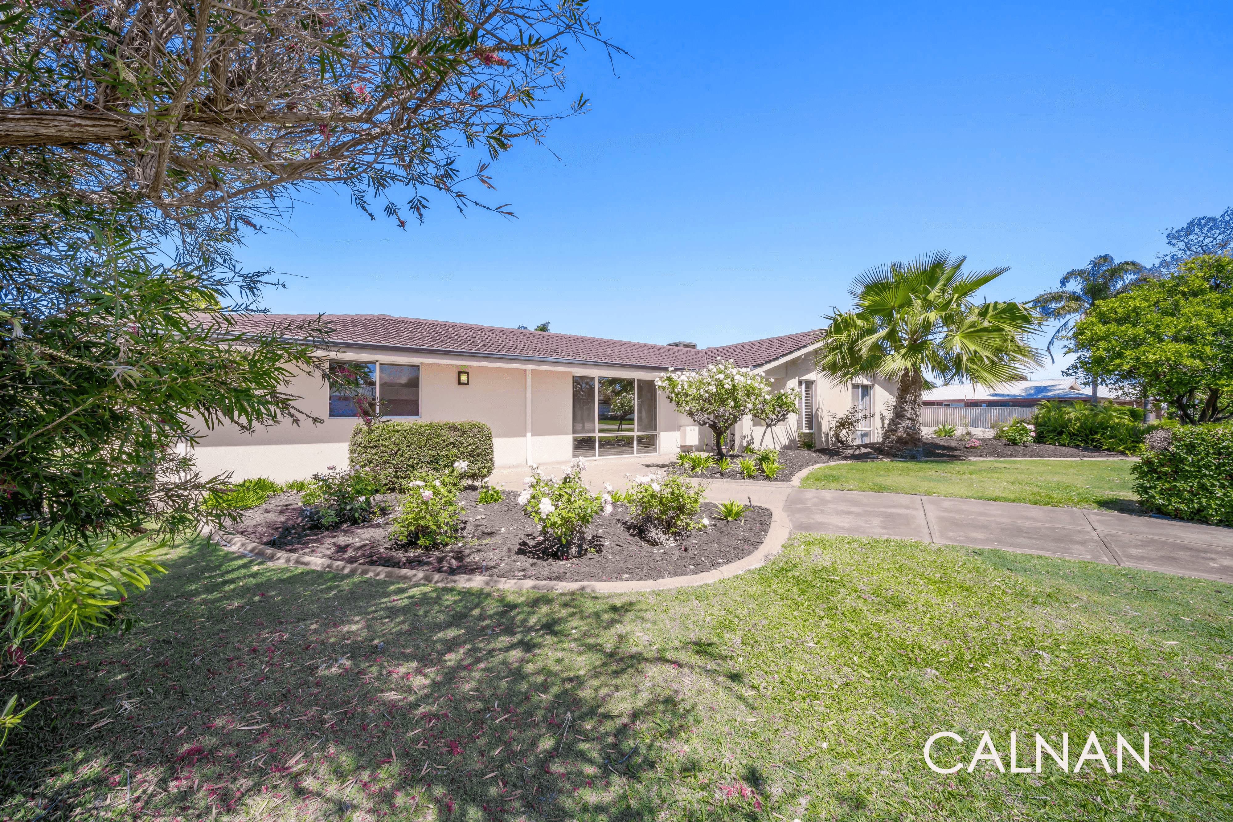 22 Gracechurch Crescent, LEEMING, WA 6149