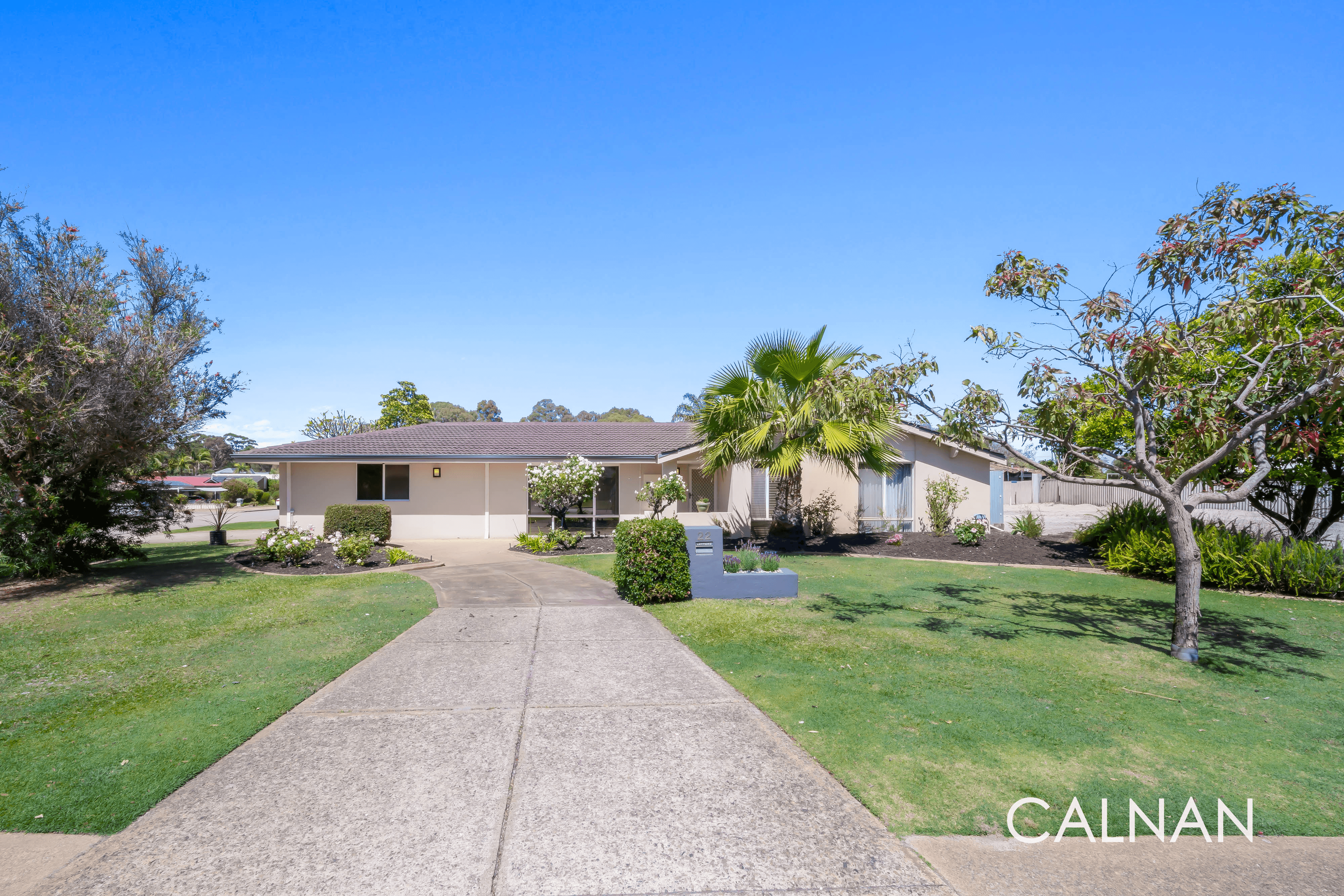 22 Gracechurch Crescent, LEEMING, WA 6149