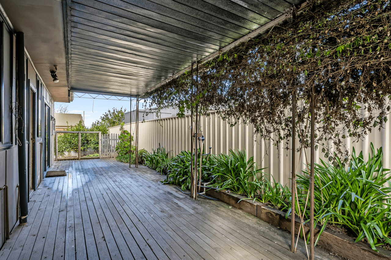 11 Jervois Street, NAIRNE, SA 5252