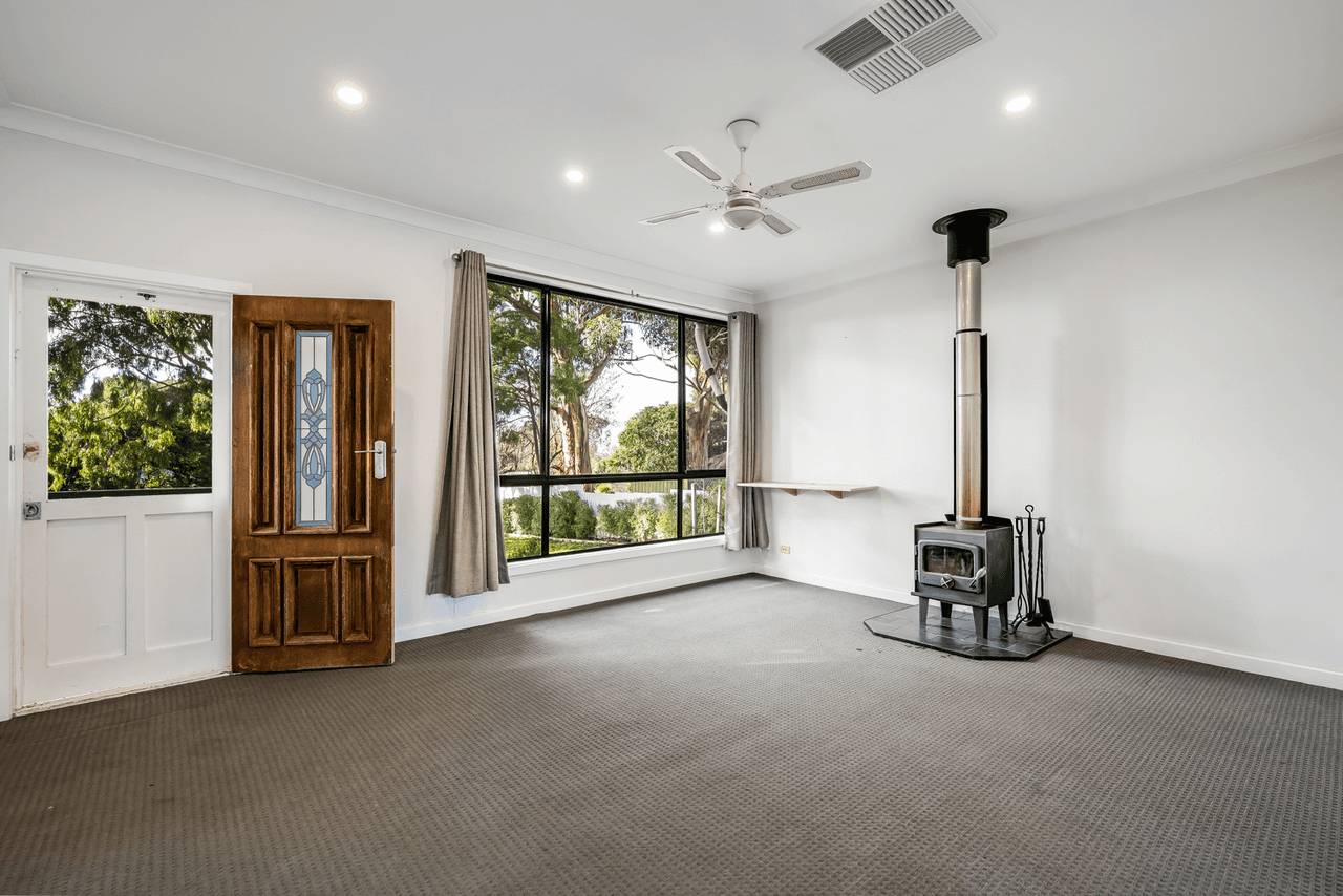 11 Jervois Street, NAIRNE, SA 5252