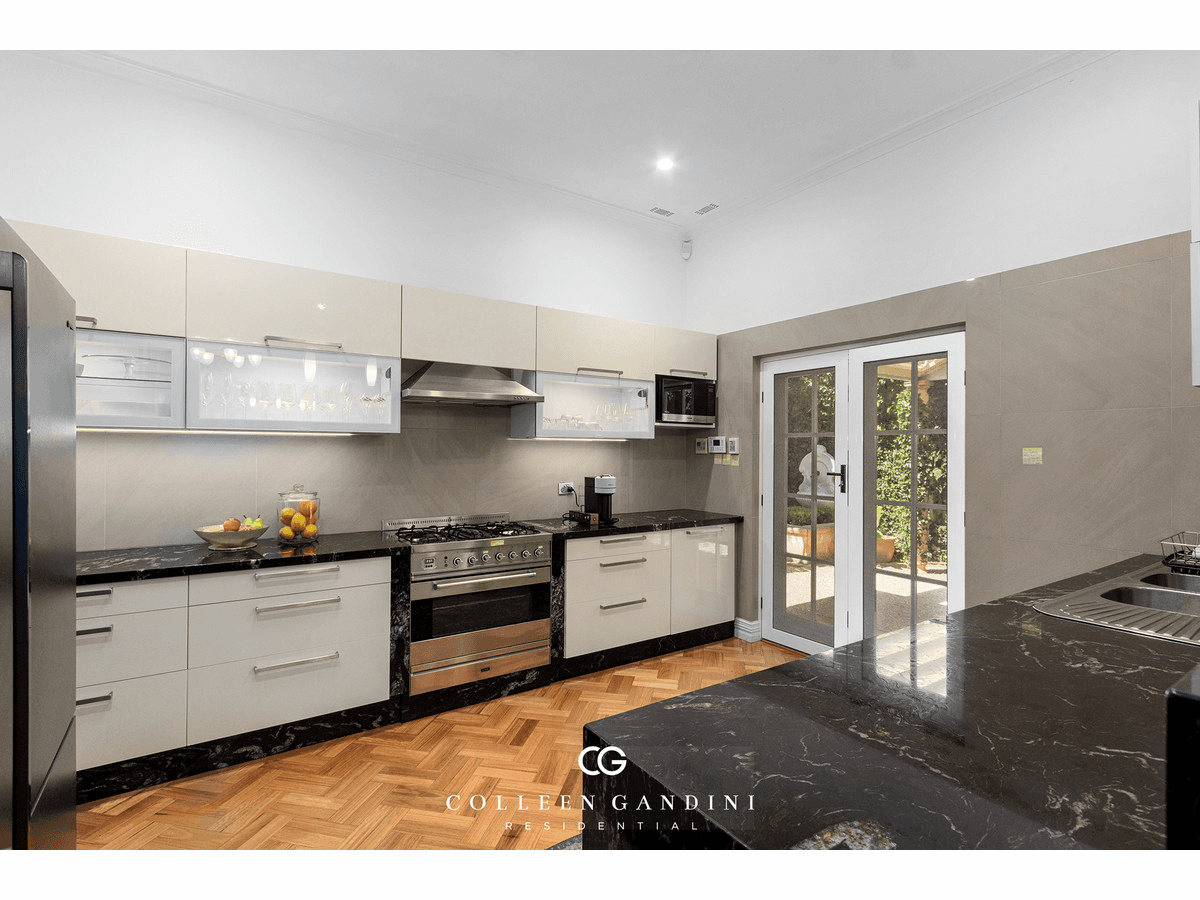 9 Hickey Street, Ardross, WA 6153