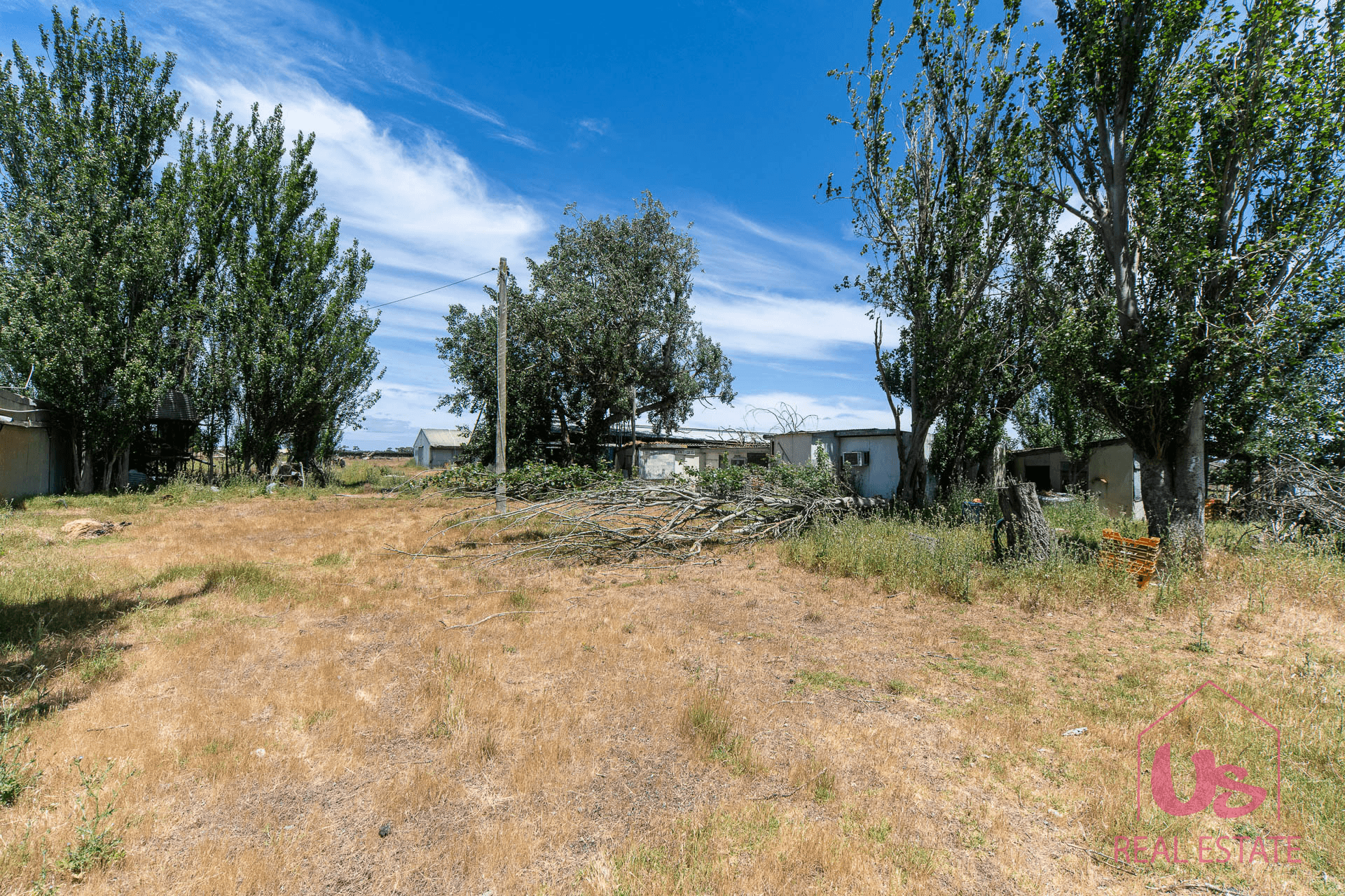 2200 South Gippsland Highway, DEVON MEADOWS, VIC 3977