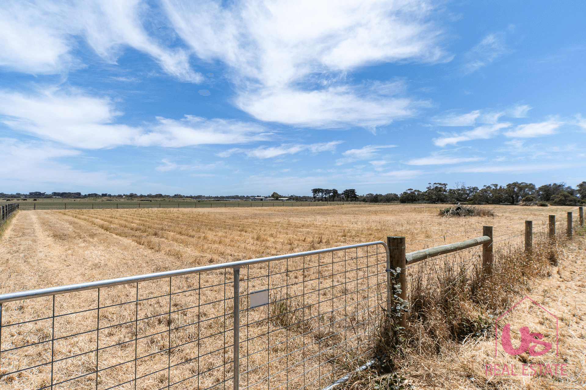 2200 South Gippsland Highway, DEVON MEADOWS, VIC 3977