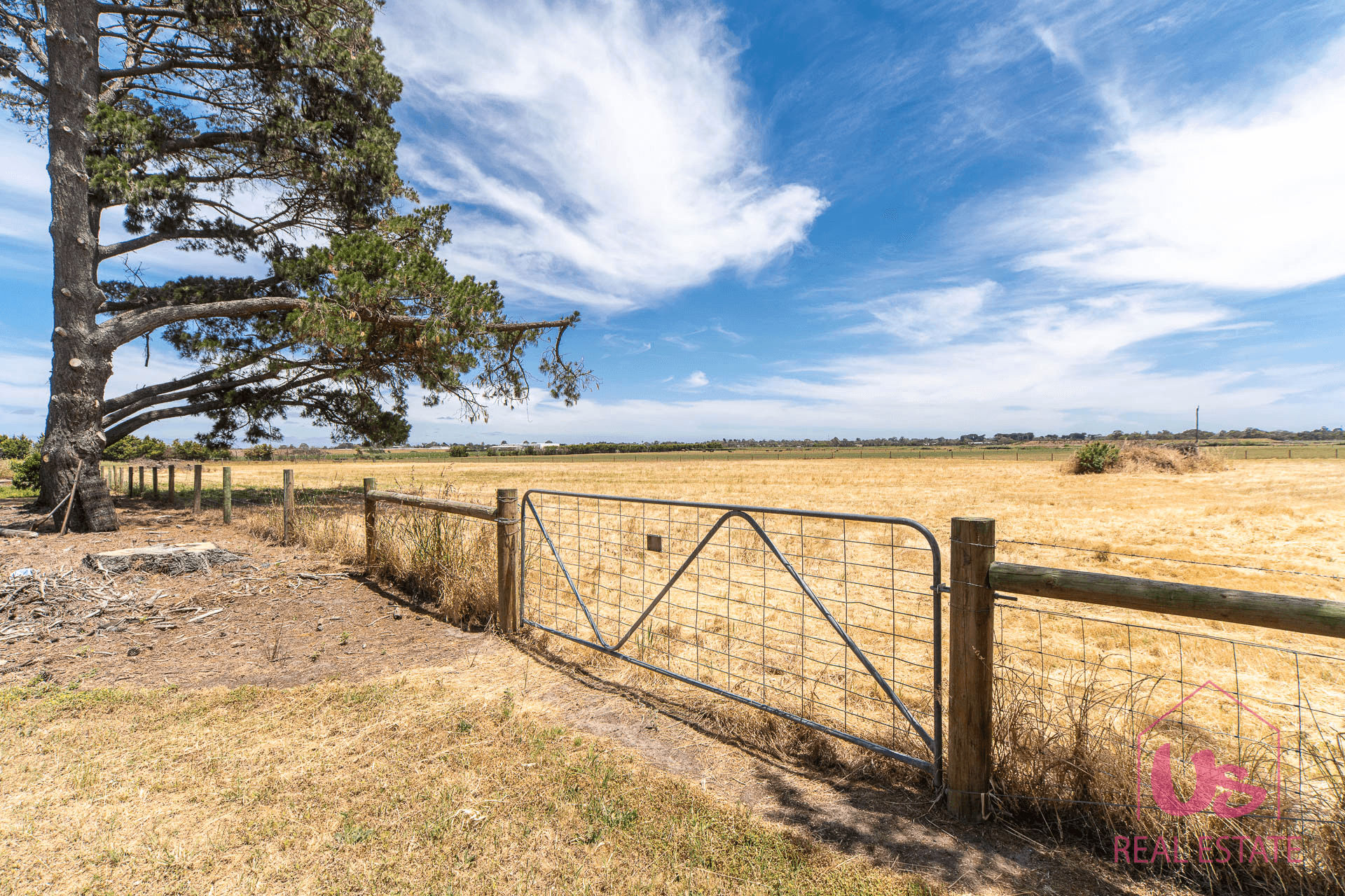 2200 South Gippsland Highway, DEVON MEADOWS, VIC 3977