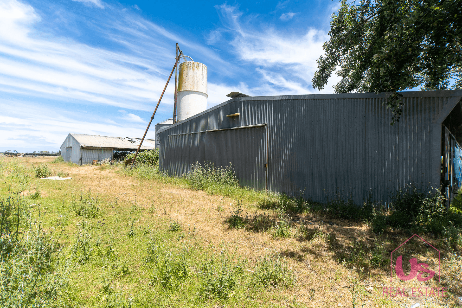 2200 South Gippsland Highway, DEVON MEADOWS, VIC 3977