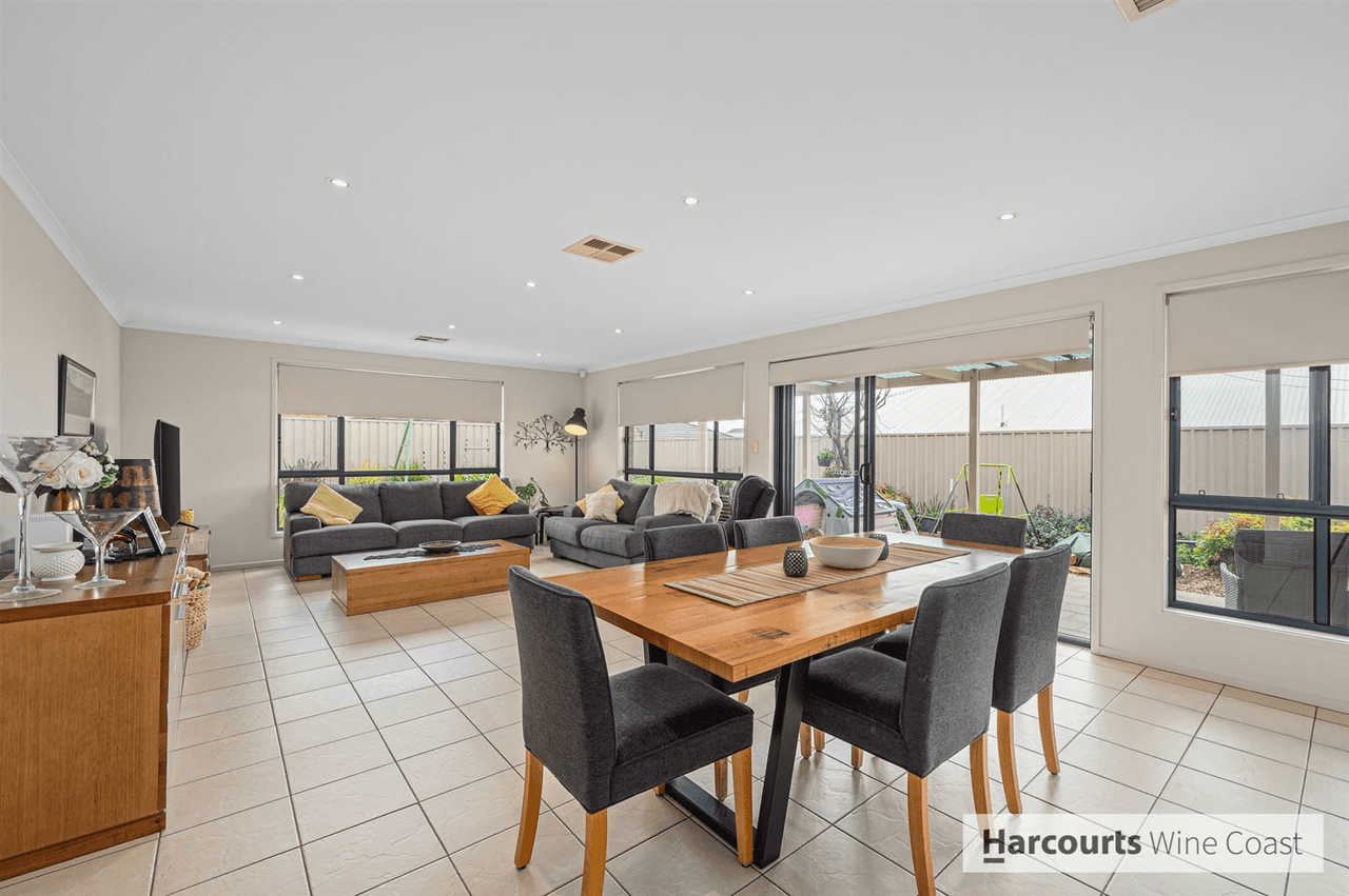 12 Esperance Boulevard, Seaford Rise, SA 5169