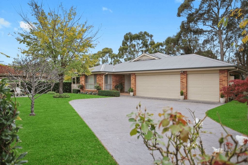 16 Livingstone Court, MITTAGONG, NSW 2575