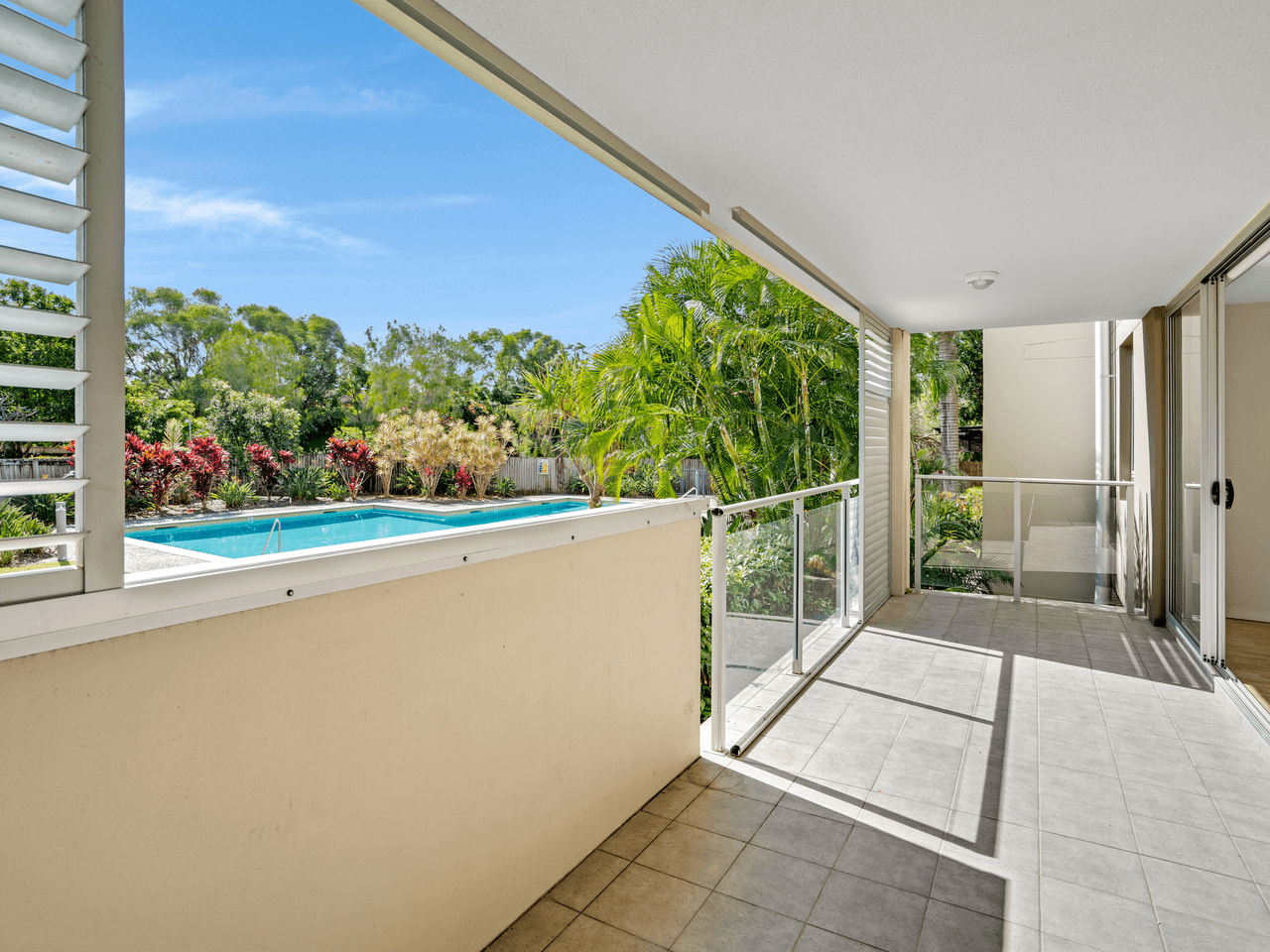 1103/12-14 Executive Drive, BURLEIGH WATERS, QLD 4220