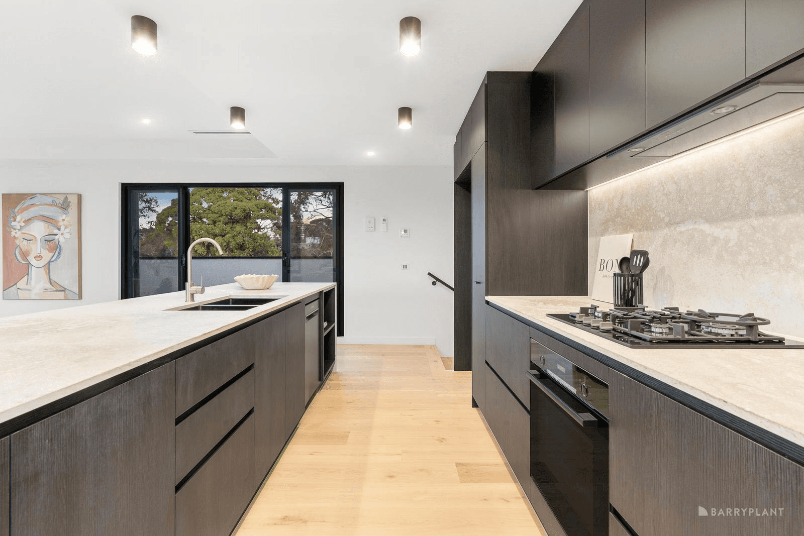 9/23 Carawatha Road, DONCASTER, VIC 3108