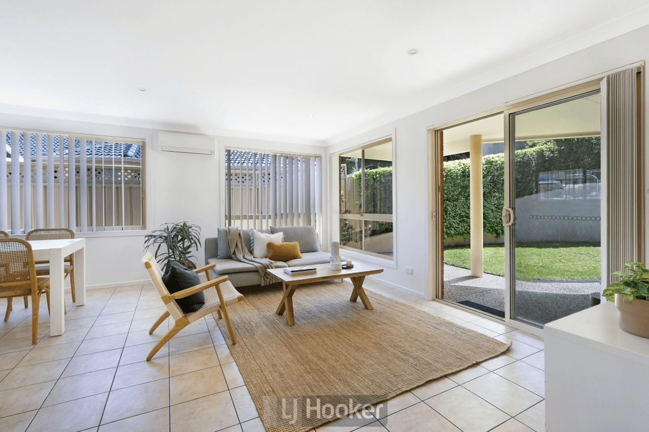 12 Seafarer Close, BELMONT, NSW 2280