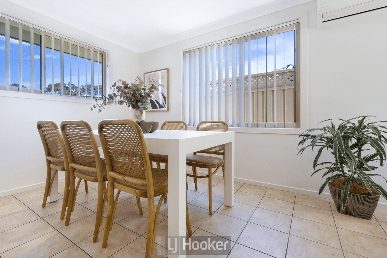 12 Seafarer Close, BELMONT, NSW 2280