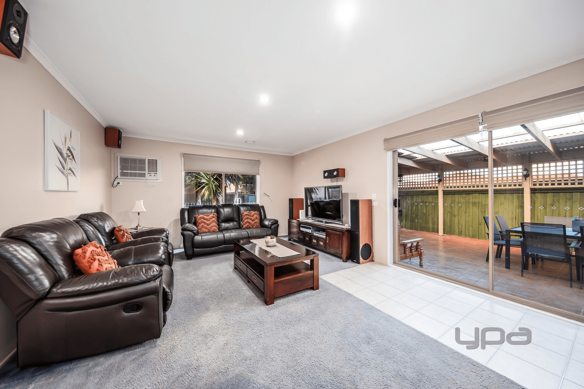 4 Bradley Drive, Hillside, VIC 3037