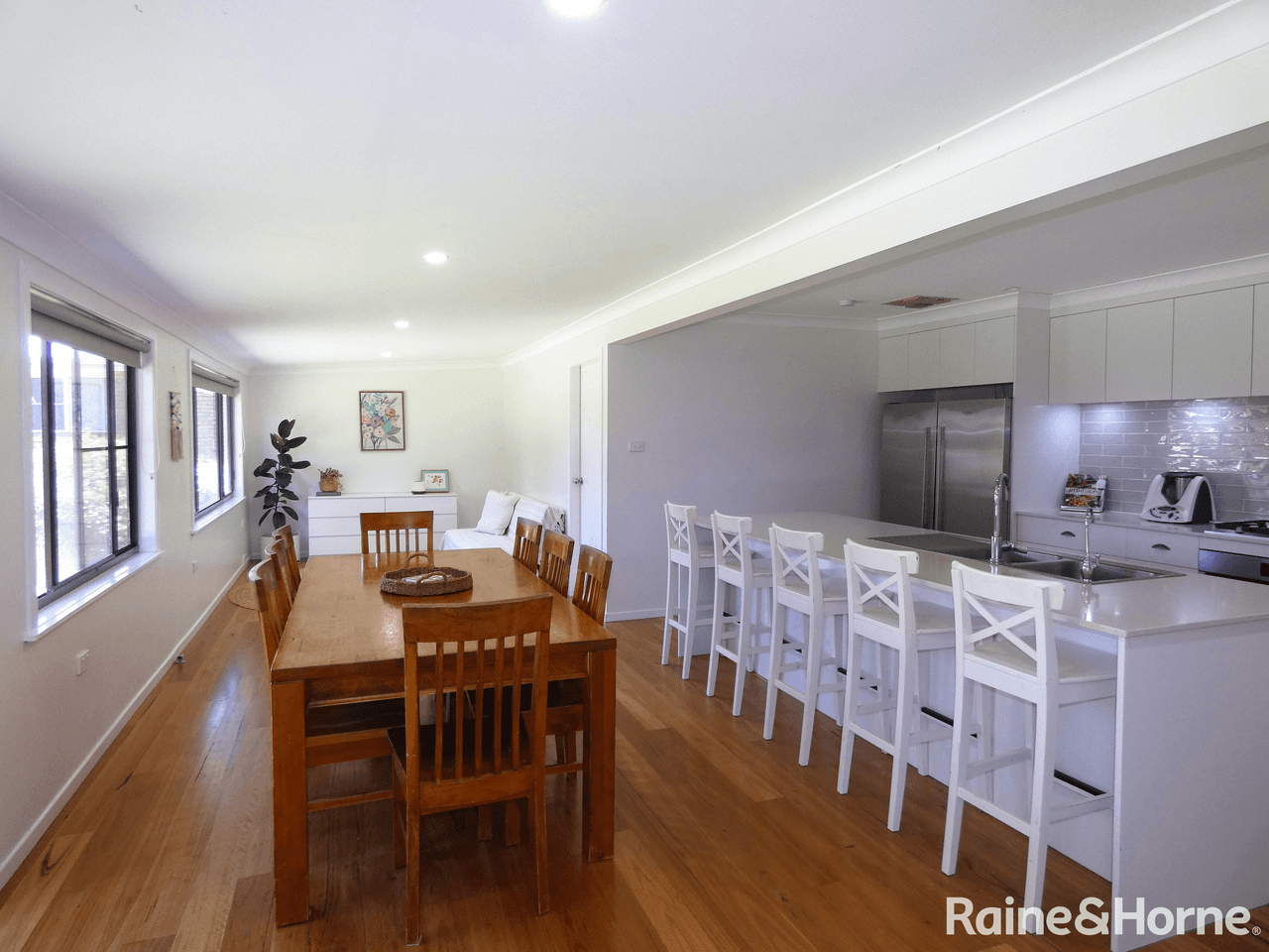 4 Myall Place, MOREE, NSW 2400