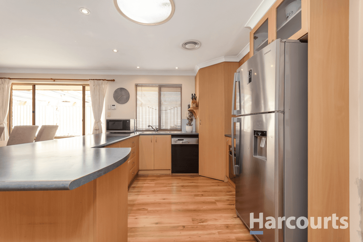 30 Marybrook Road, HEATHRIDGE, WA 6027