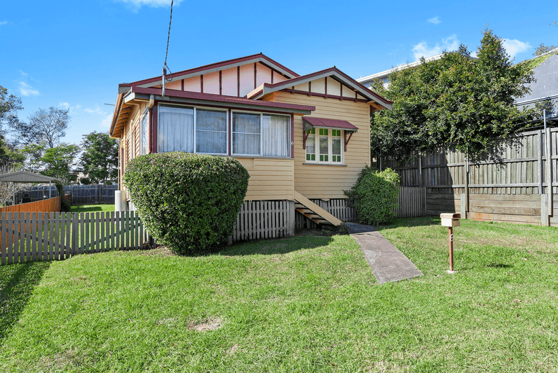 6 Tell Street, EAST TOOWOOMBA, QLD 4350